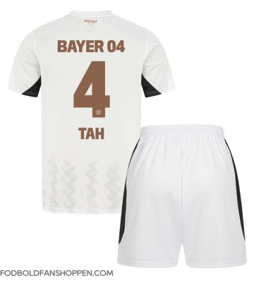 Bayer Leverkusen Jonathan Tah #4 Udebanetrøje Børn 2024-25 Kortærmet (+ Korte bukser)